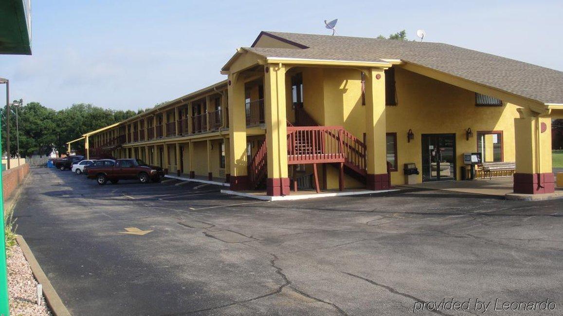 Sugar Creek Inn Henderson Exterior photo